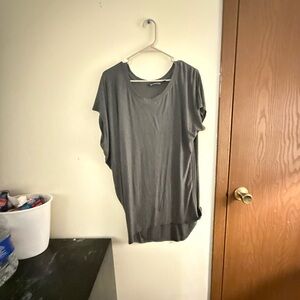 Athleta Charcoal Short Sleeve Asymetrical Tee